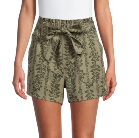 Time and Tru Shorts - Picture 2 of 6